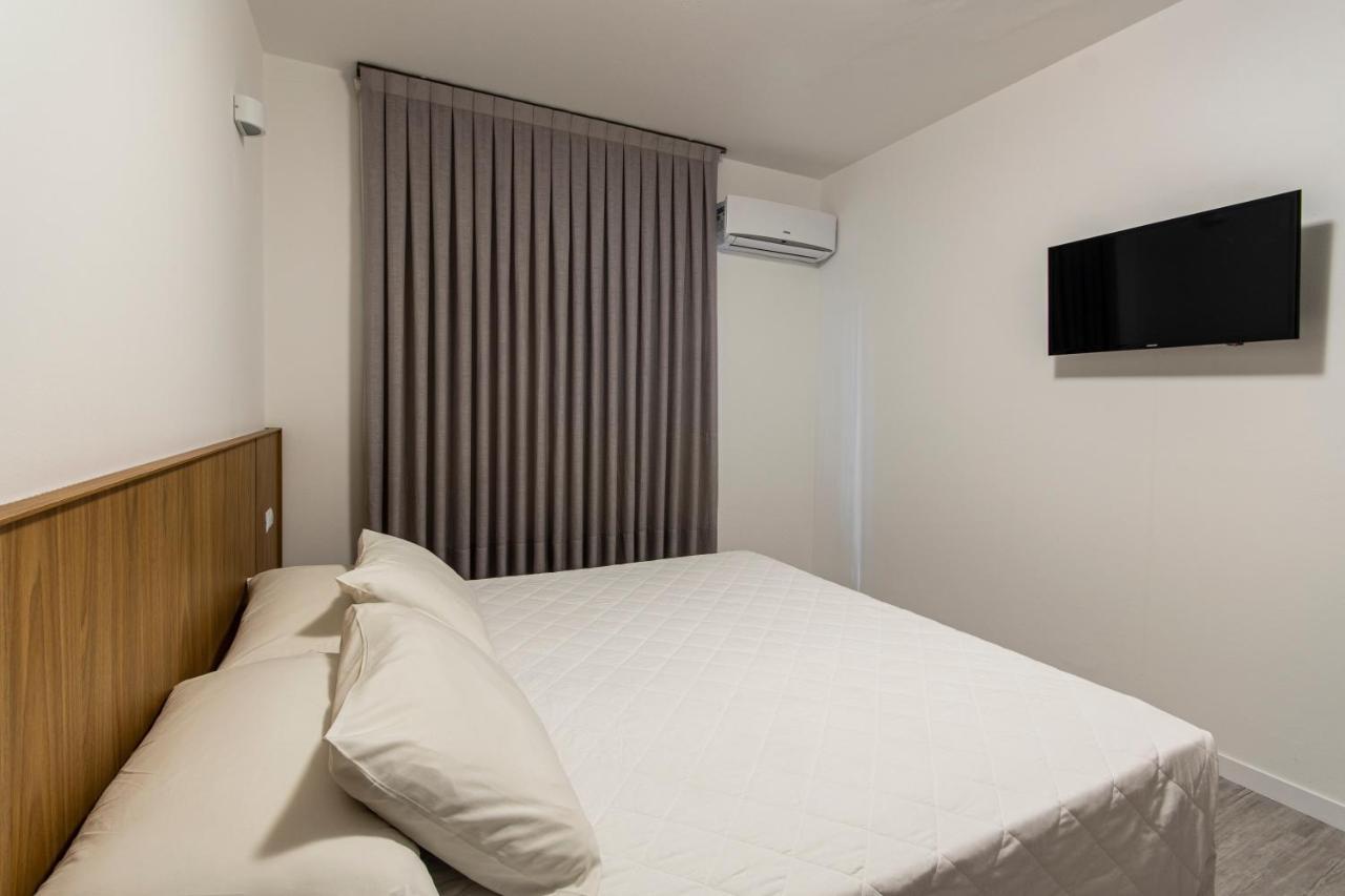 Hotel Melo Balneário Camboriú Extérieur photo