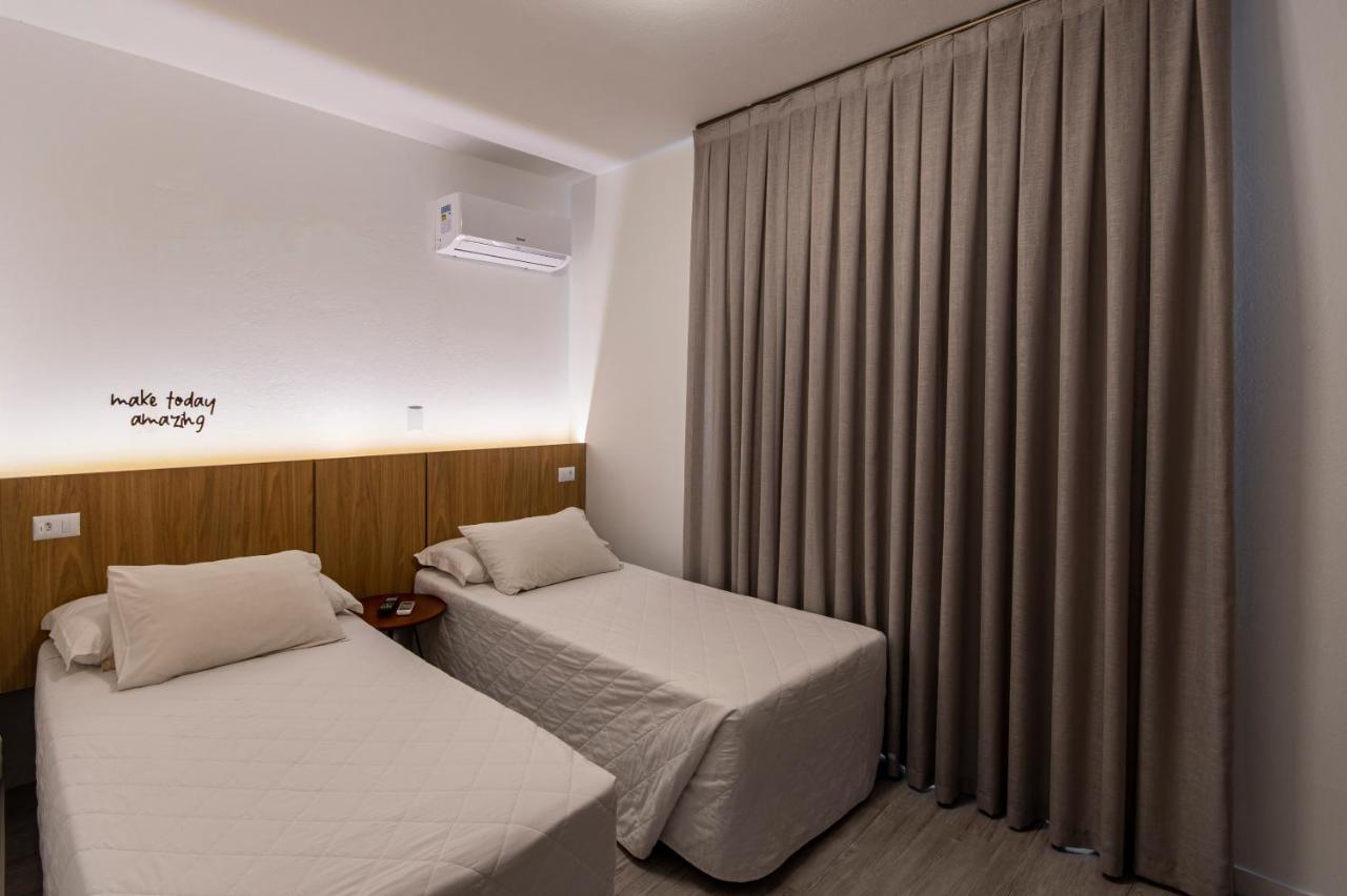 Hotel Melo Balneário Camboriú Extérieur photo